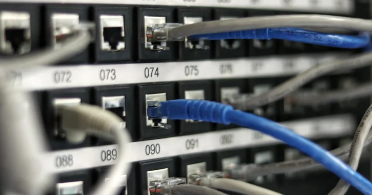 WiFi 7 (802.11be) Antenna Design Essentials: The Leap from Dual-Band to Tri-Band